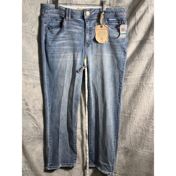 NWT Democracy Women's Size 16 High Rise Slim Straight Ab Technology Jeans new - Picture 1 of 14